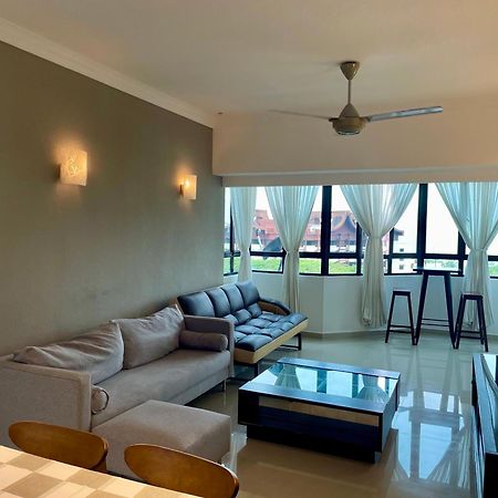The Ferringhi Sea View At Sri Sayang Apartment บาตูเฟอริงกี ภายนอก รูปภาพ