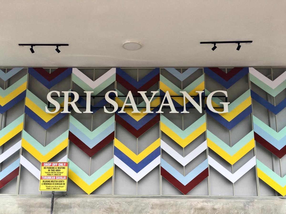 The Ferringhi Sea View At Sri Sayang Apartment บาตูเฟอริงกี ภายนอก รูปภาพ