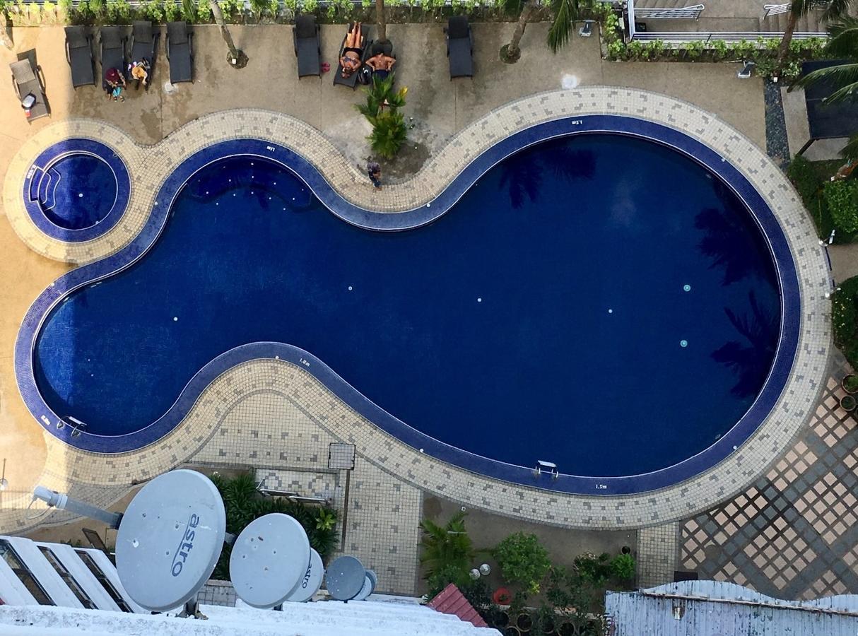 The Ferringhi Sea View At Sri Sayang Apartment บาตูเฟอริงกี ภายนอก รูปภาพ