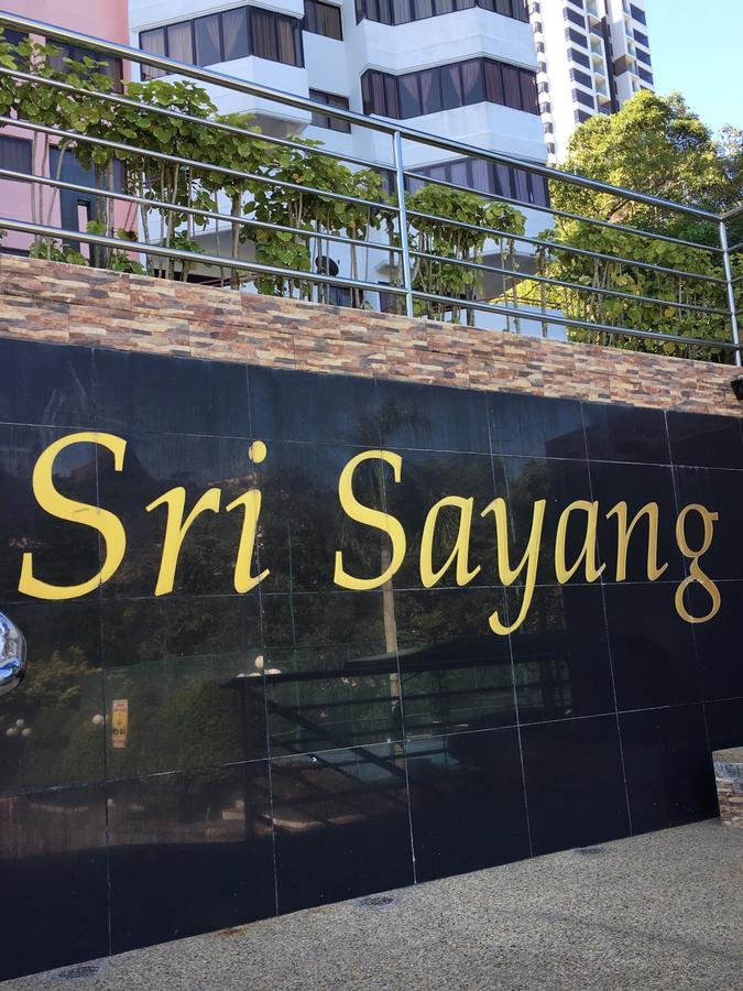 The Ferringhi Sea View At Sri Sayang Apartment บาตูเฟอริงกี ภายนอก รูปภาพ